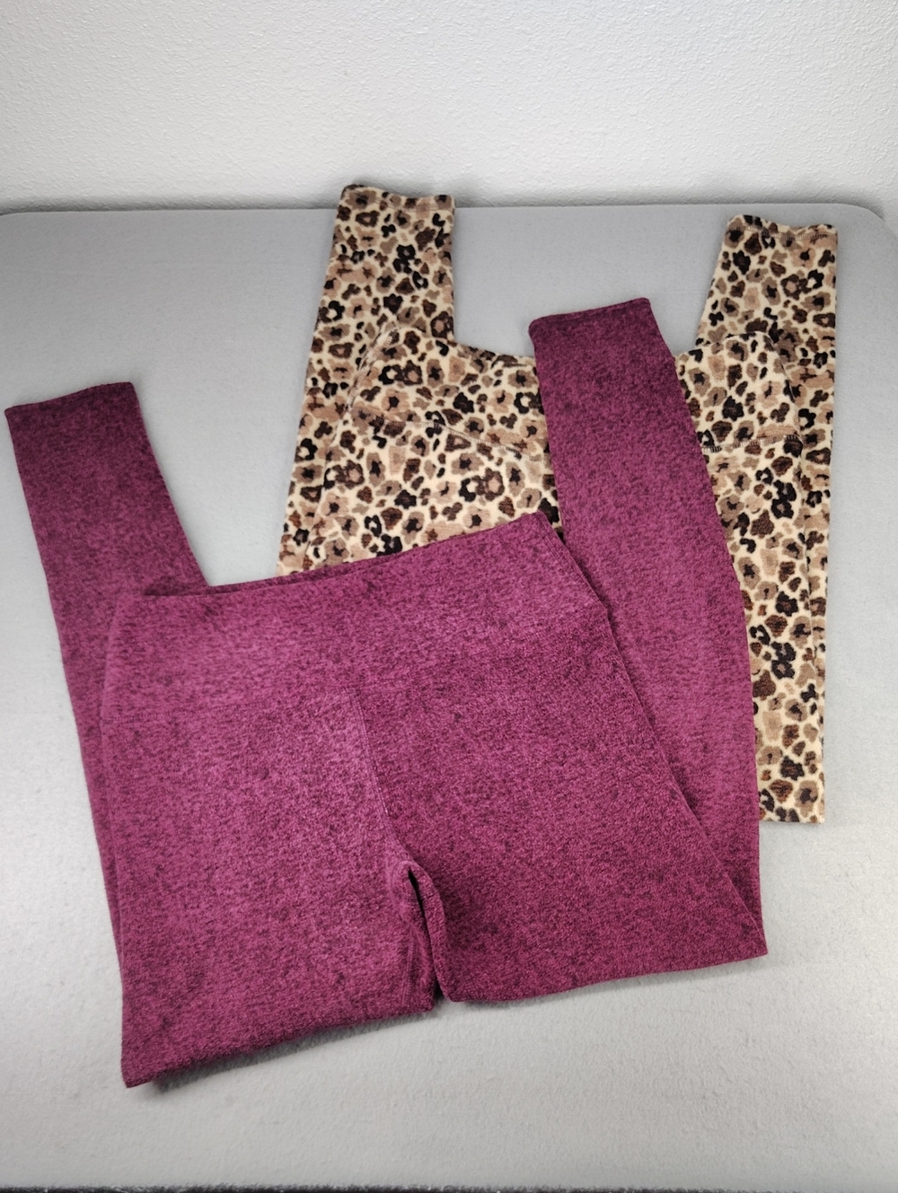 Climate Right by Cuddl Duds Dark Berry & Abstract Cheetah - Size M